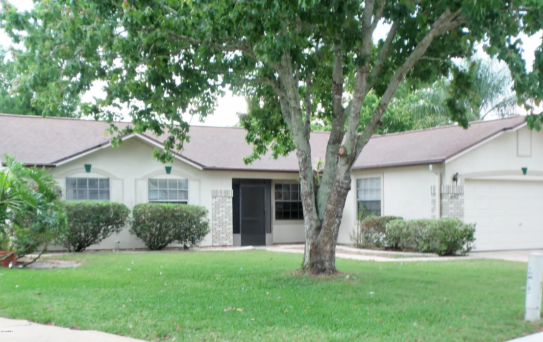 Photo of 862 Pine Wood Avenue