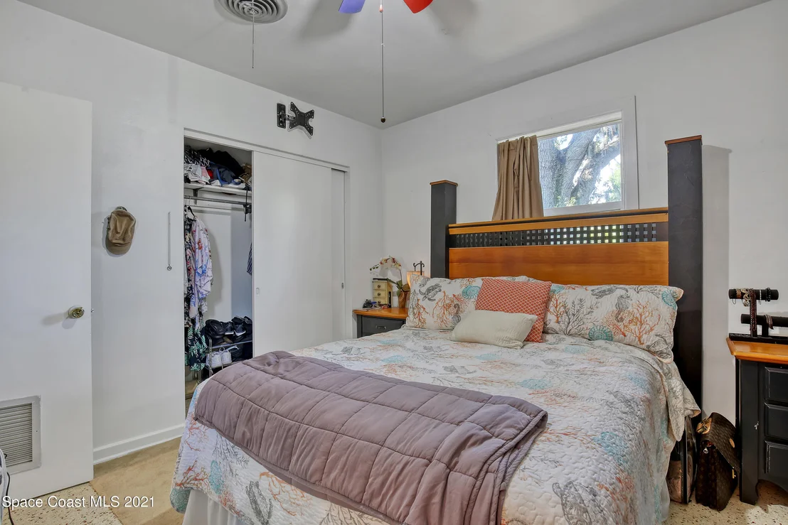 Photo of 711 Espanola Way