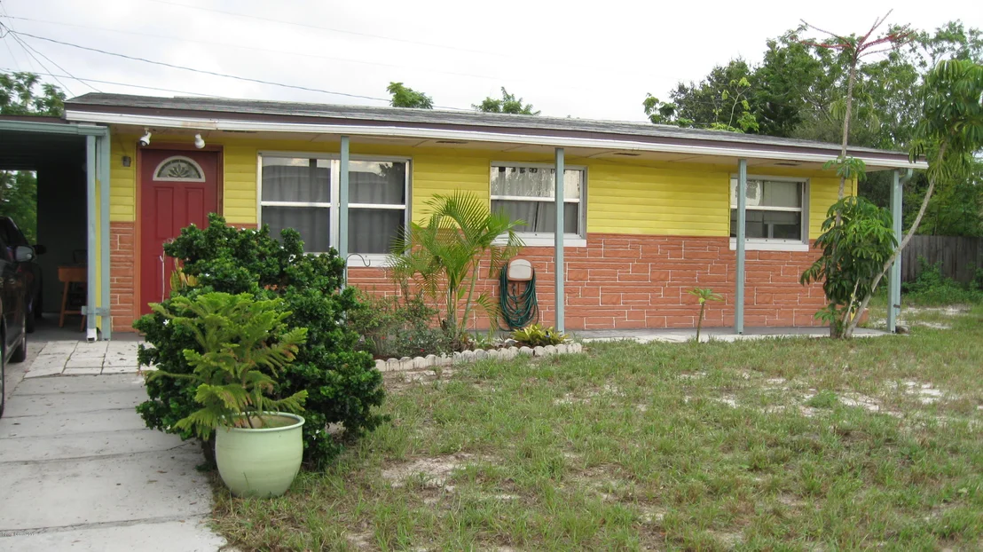 Photo of 1389 Lillian Lane