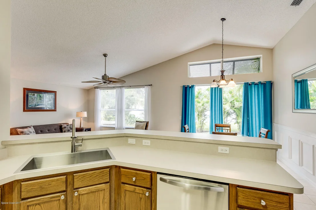 Photo of 545 Sedgewood Circle