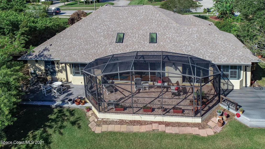 Photo of 960 Wildwood Drive