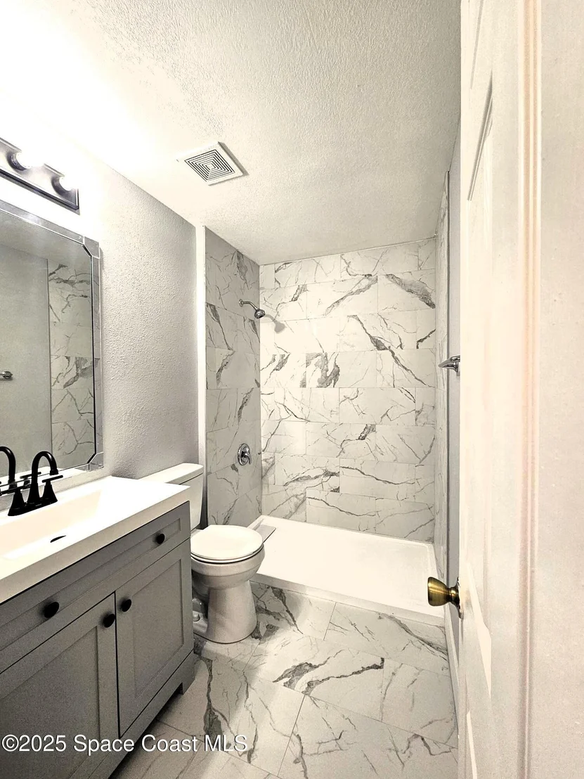 Photo of 2264 Bayhill Drive