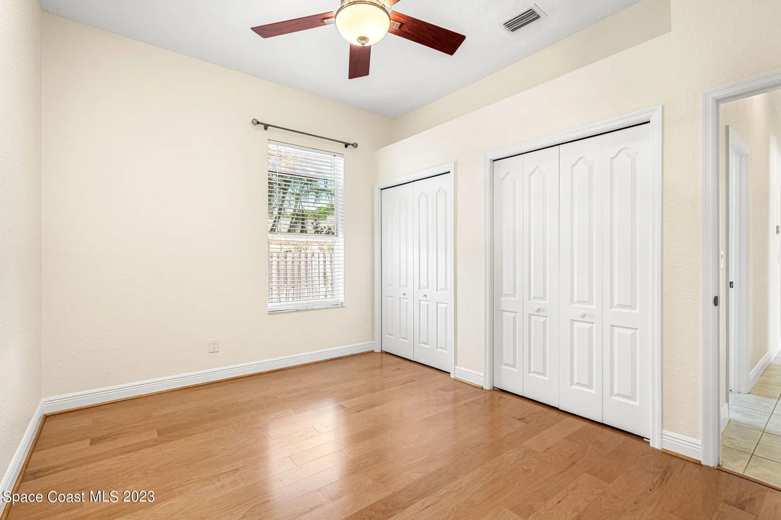 Photo of 208 Birch Avenue