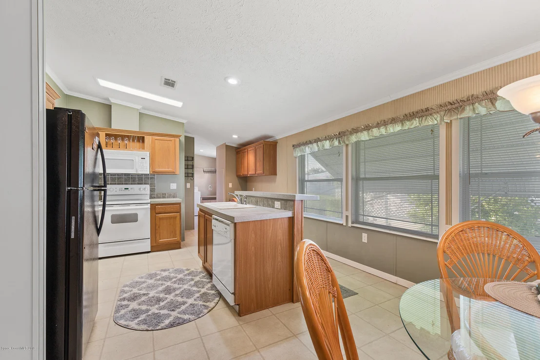 Photo of 547 Marnie Circle