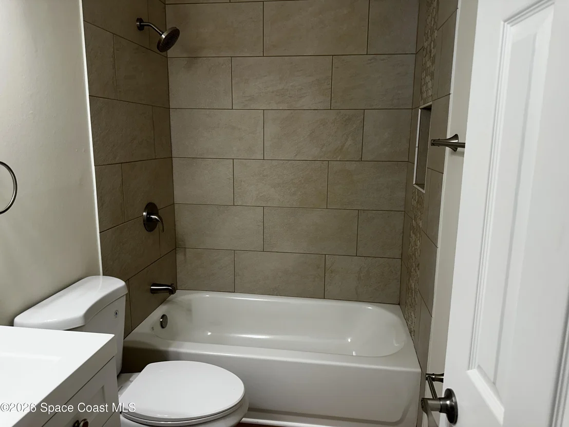 Photo of 6074 Aires Avenue