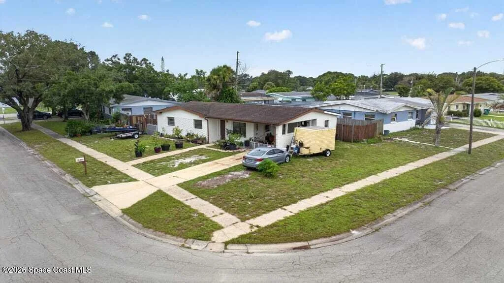 Photo of 1637 Muldrew Avenue