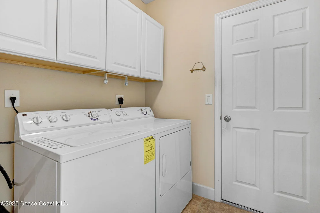 Photo of 1141 Dillard Drive SE