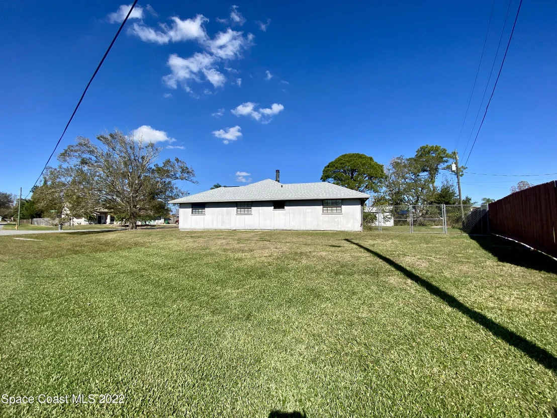 Photo of 3965 Oakland Street