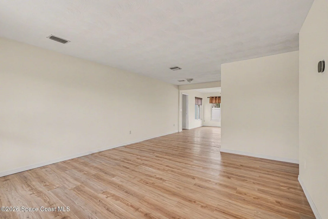 Photo of 1714 Hudson Circle N