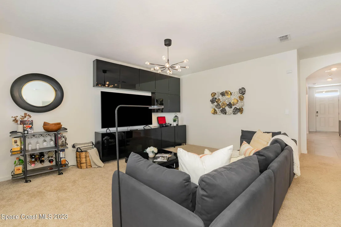 Photo of 3412 Indian River Parkway