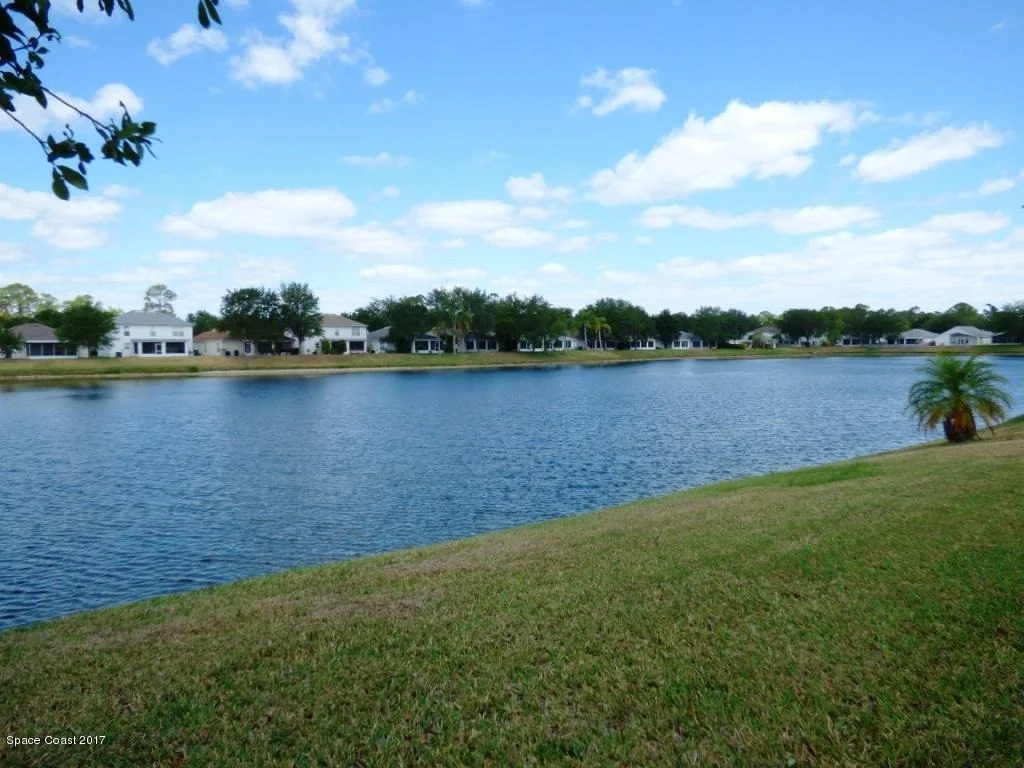 Photo of 1719 Vista Lake Circle
