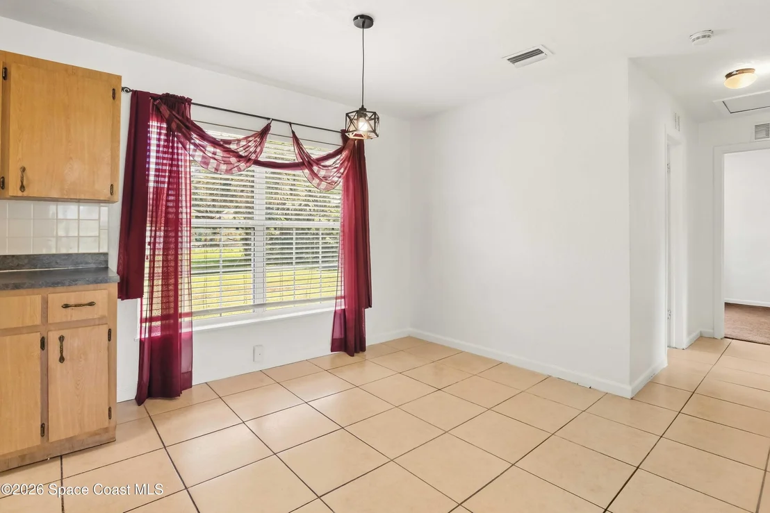 Photo of 512 Lincoln Road