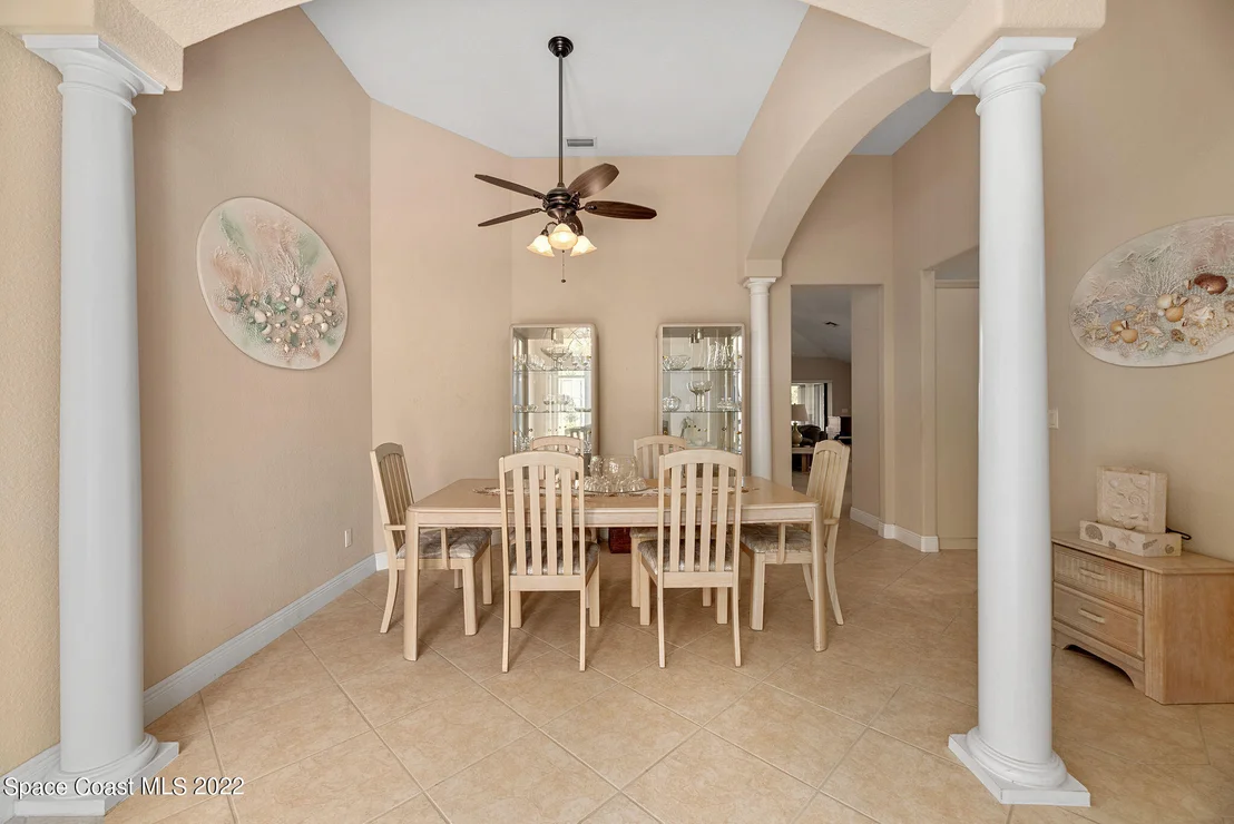 Photo of 1655 James Circle