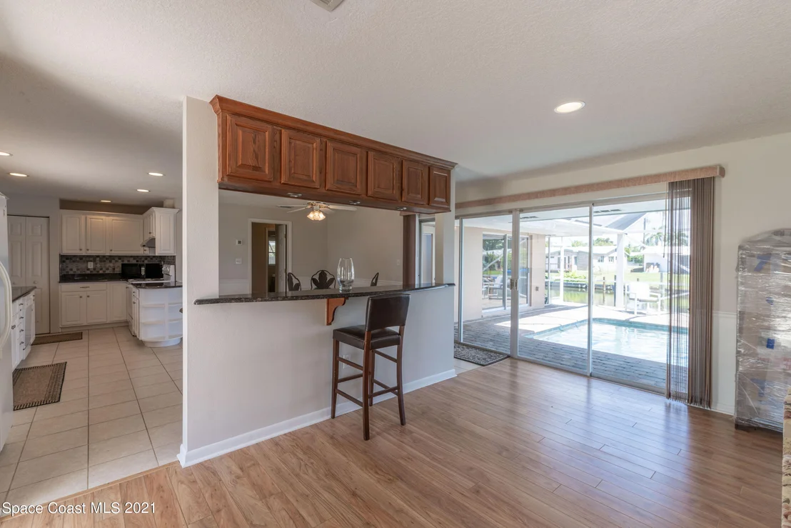 Photo of 483 Sandpiper Drive