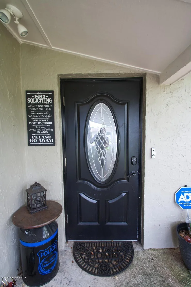Photo of 2439 King Richard Road