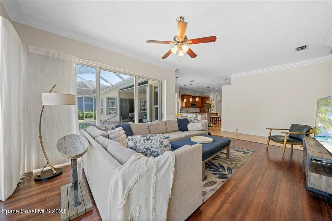 Photo of 208 Lanternback Island Drive