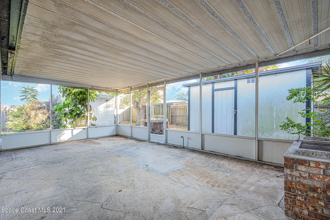 Photo of 2655 Boyd Avenue