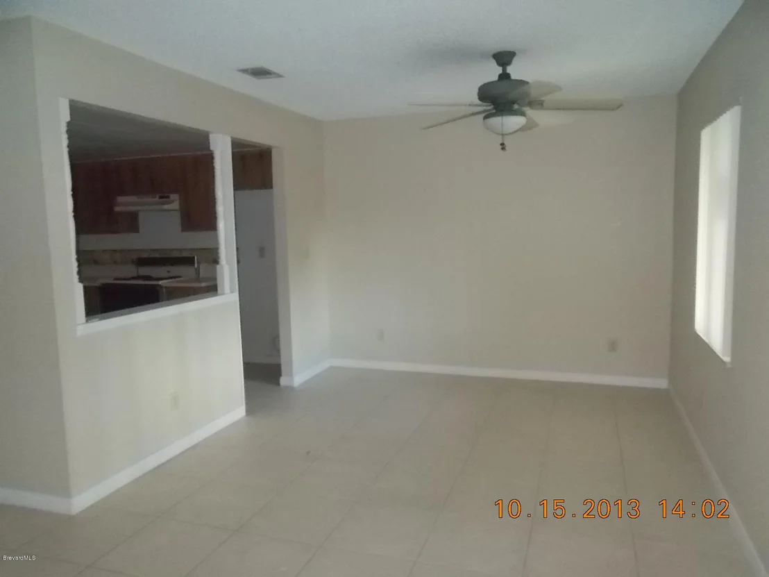 Photo of Unit 107 at 3213 Murrell Road