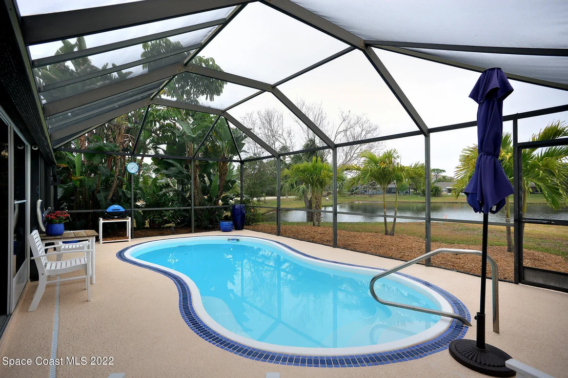 Photo of 4374 S Lakes Circle