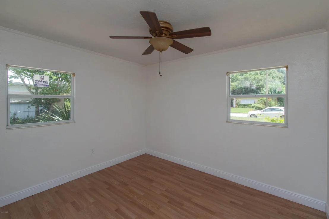Photo of 128 S Indian Circle