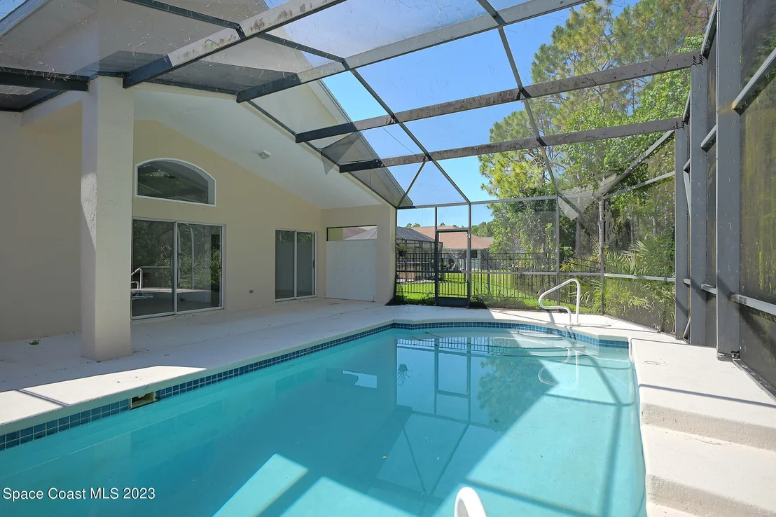 Photo of 2511 Stratford Pointe Drive