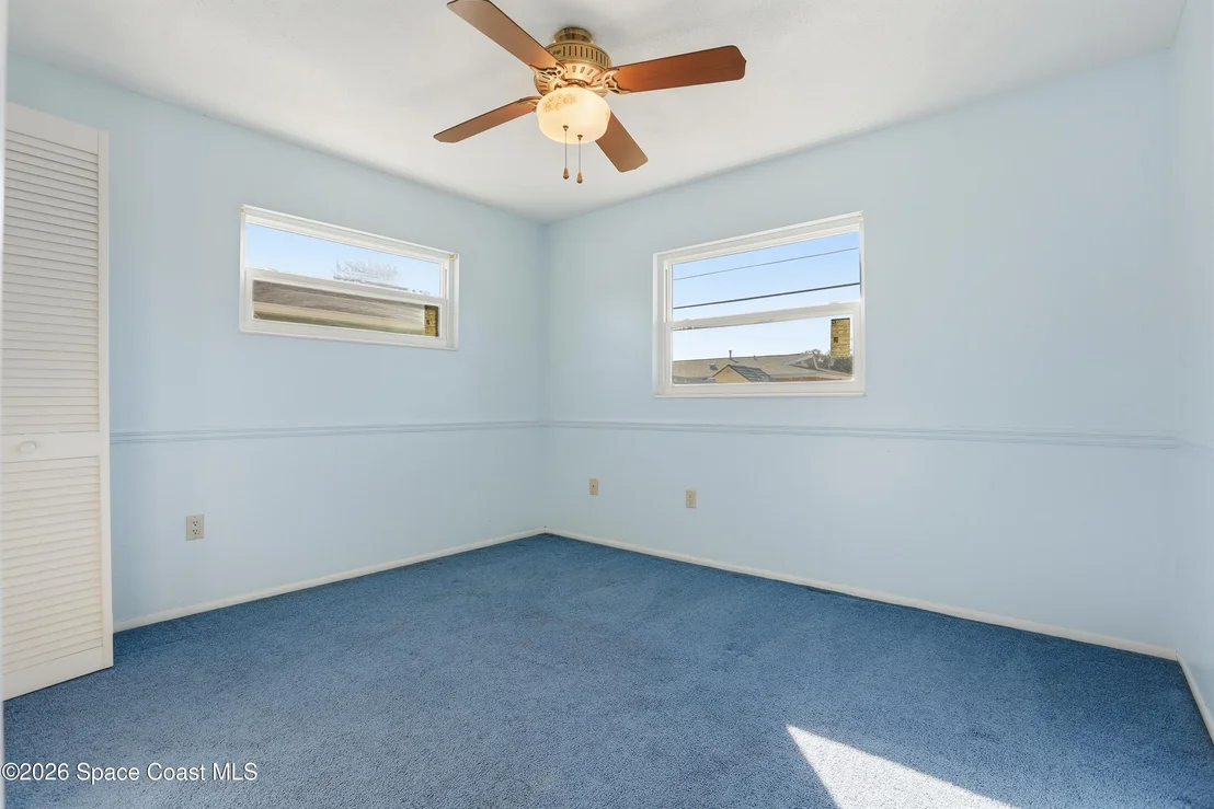 Photo of 875 Kings Post Road