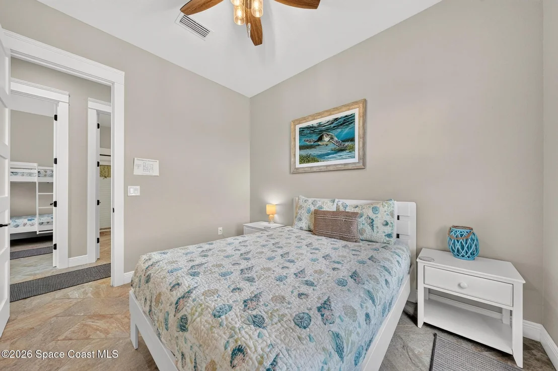 Photo of 318 Angelo Lane