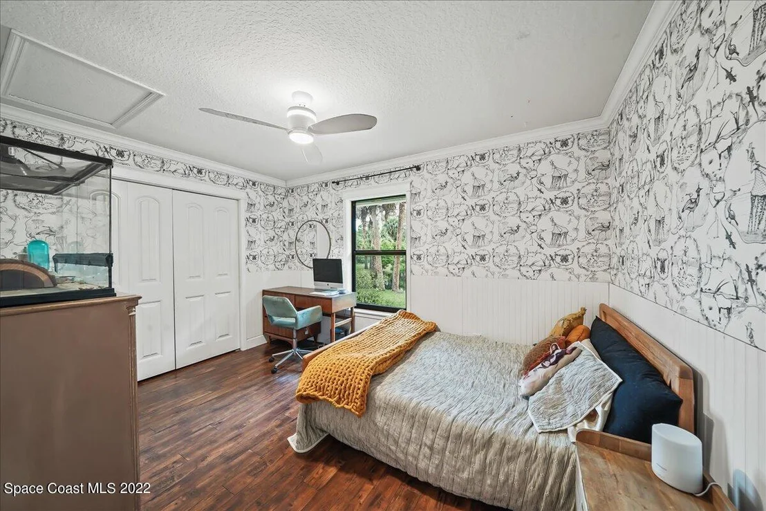 Photo of 3385 Grant Road
