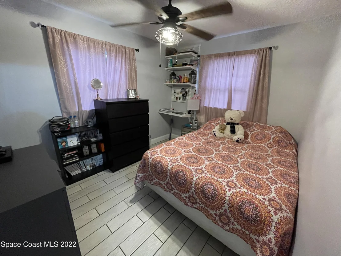 Photo of 4097 Robinhood Drive
