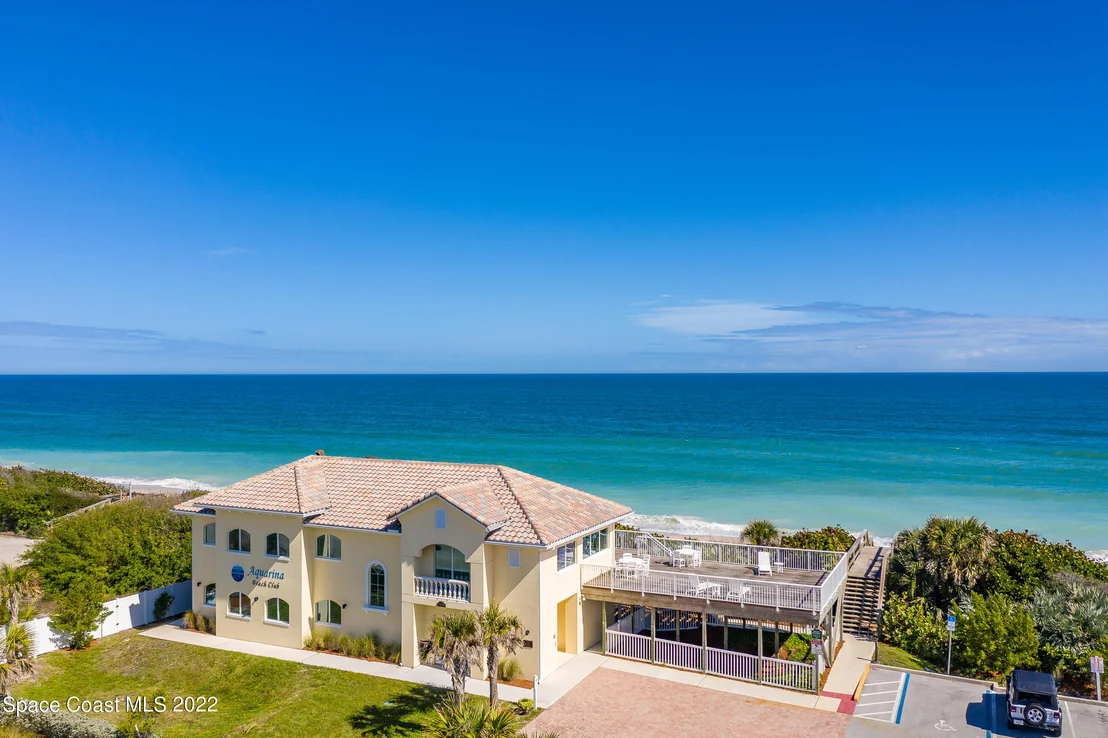 Photo of 180 Whaler Drive