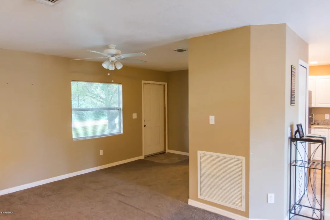 Photo of 2135 Wilson Lane