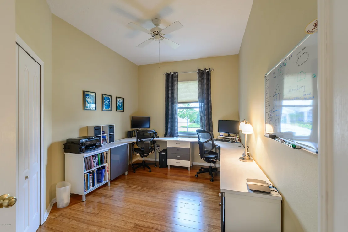 Photo of 858 Thrasher Drive