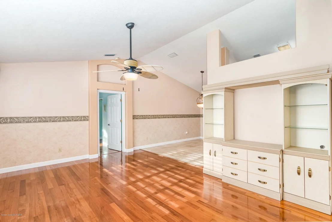 Photo of 3340 Lake View Circle