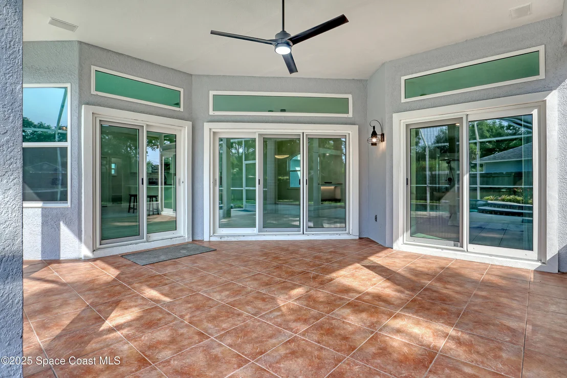 Photo of 6135 Balboa Street