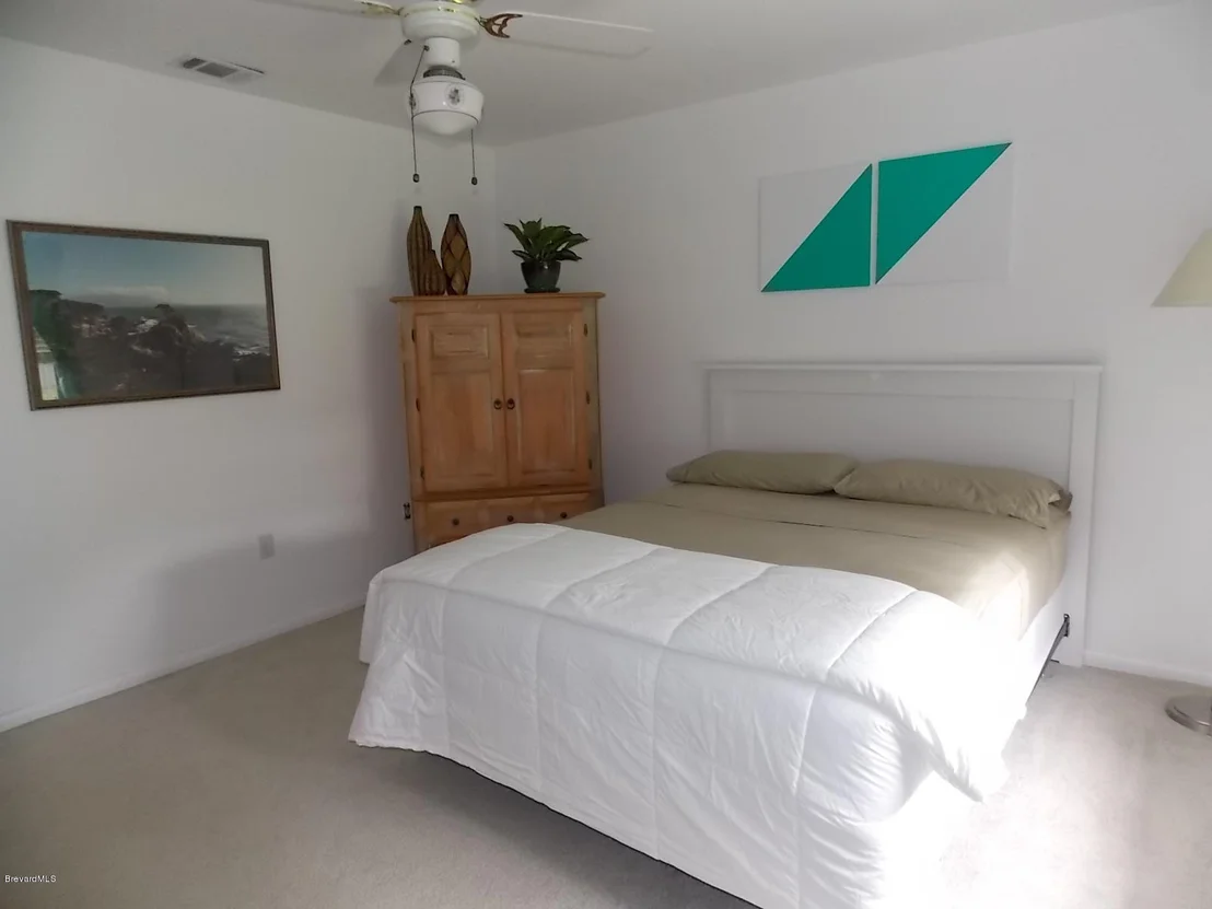 Photo of 843 Berkshire Drive