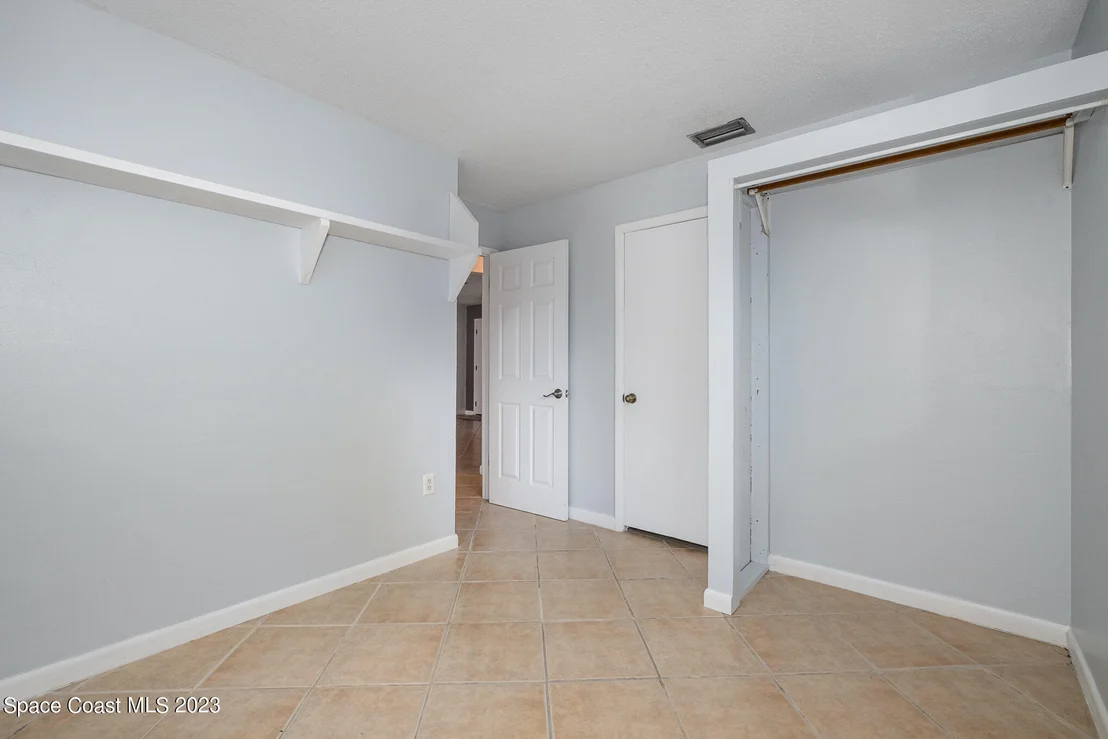 Photo of 2435 Sadler Lane