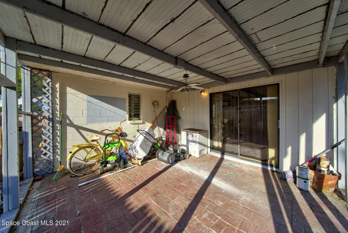 Photo of 1213 Vassar Lane