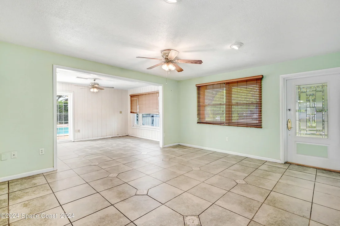 Photo of 4189 Hammock Drive