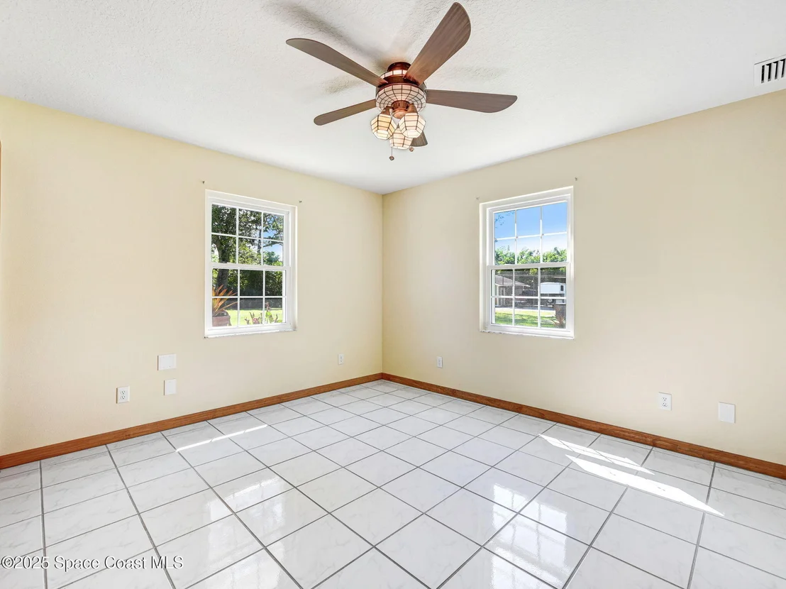 Photo of 6570 Whispering Pines Lane