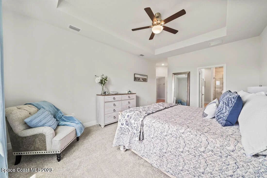 Photo of 208 Amherst Avenue NE