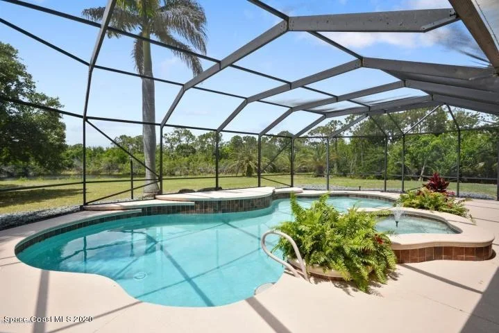 Photo of 4345 Ligustrum Drive