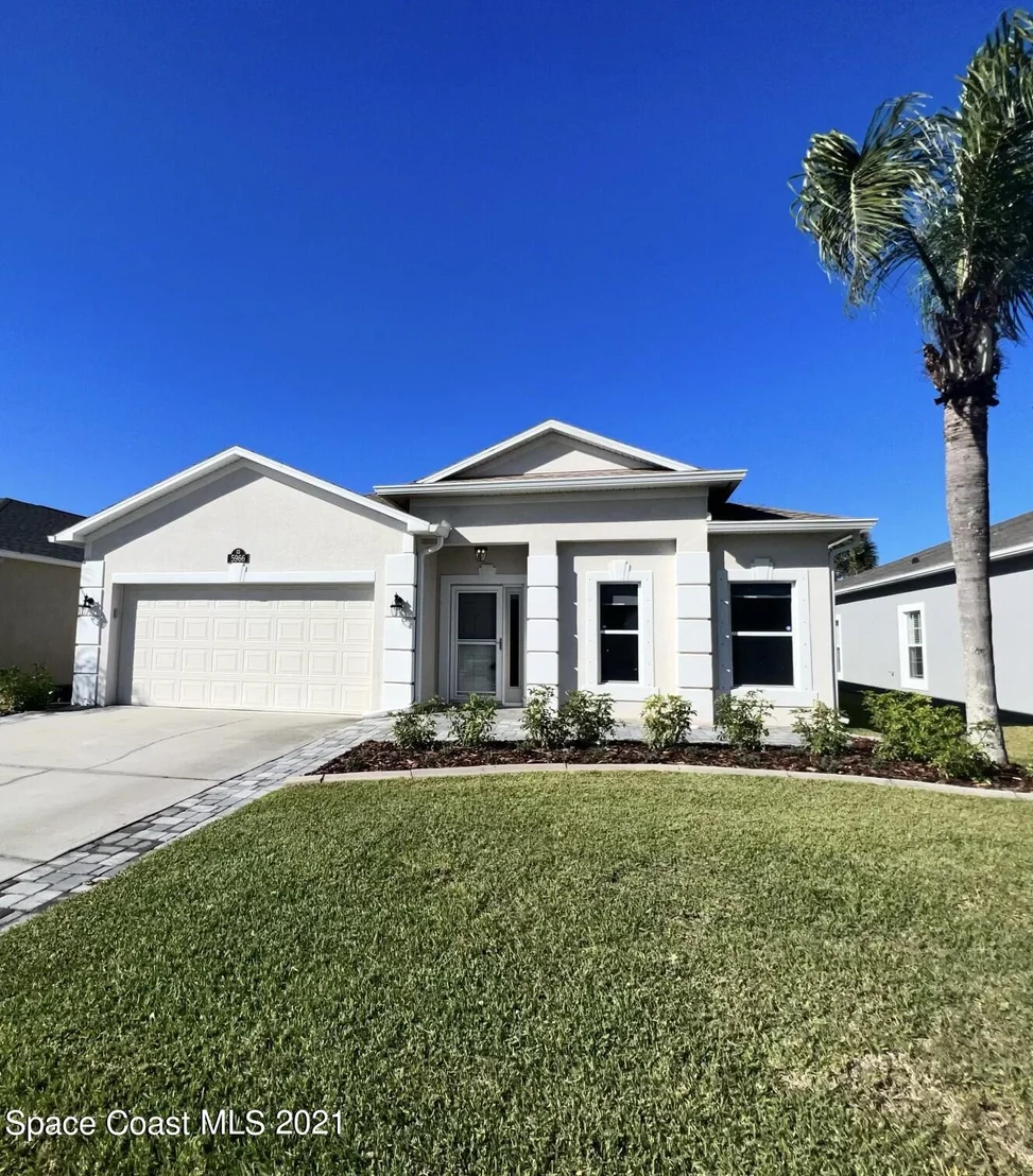 Photo of 5966 Indigo Crossing Drive