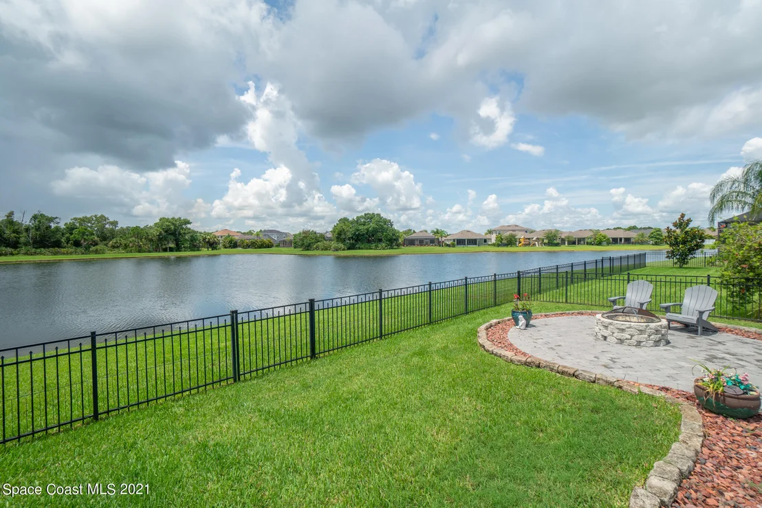 Photo of 7974 Creshire Circle