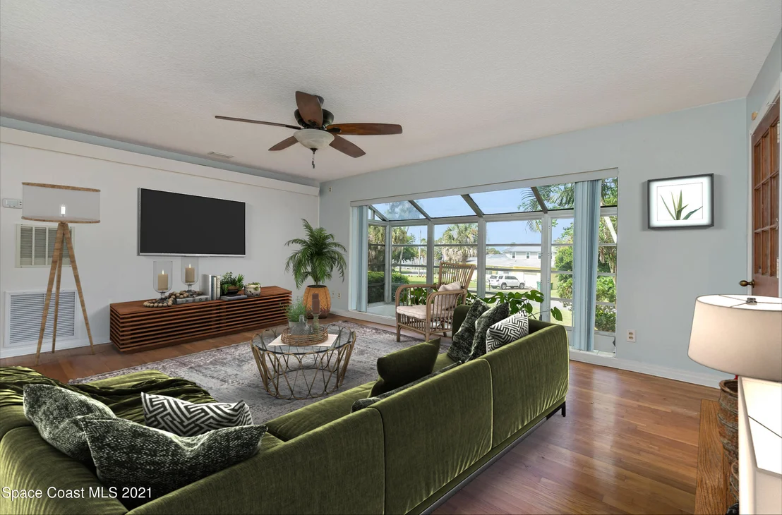 Photo of 108 S Indian Circle