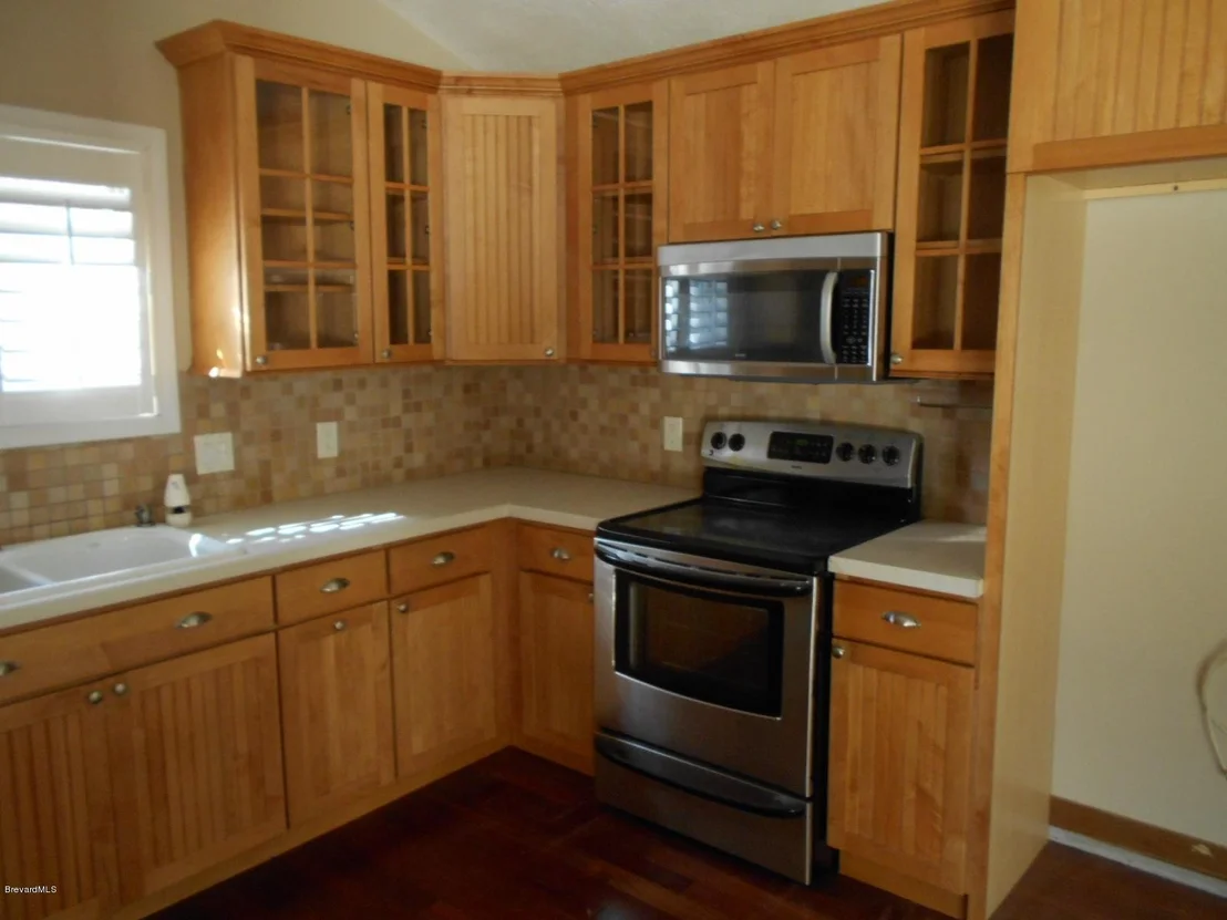 Photo of 541 Nightingale Drive