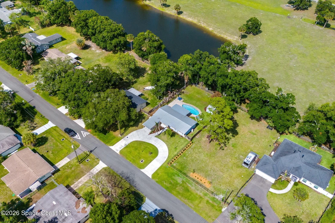 Photo of 368 Stephenson Drive