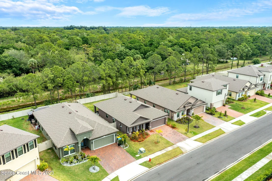 Photo of 4357 Broomsedge Circle
