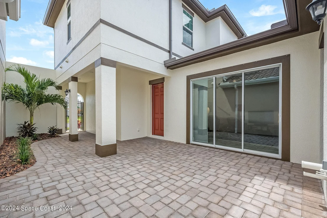 Photo of 8536 Lyside Drive