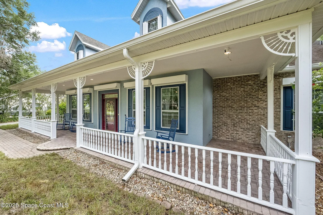 Photo of 4741 Canard Road