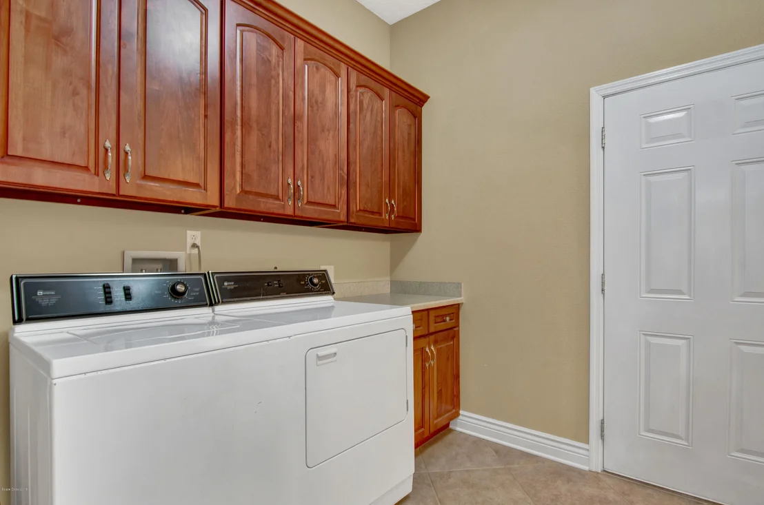 Photo of Unit U4 at 7563 Windover Way